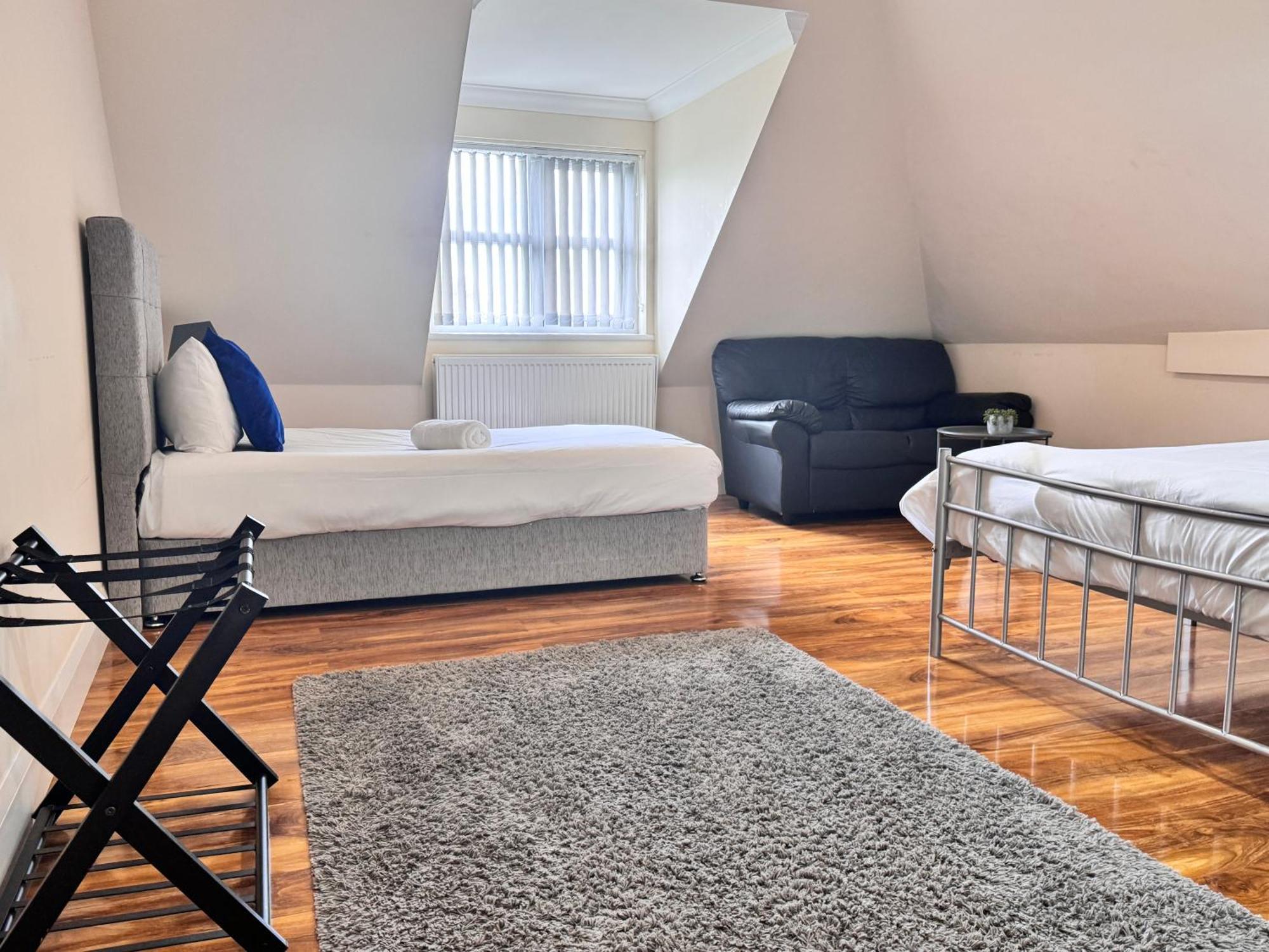 Relaxing Airport Rooms Стэнвэлл Экстерьер фото